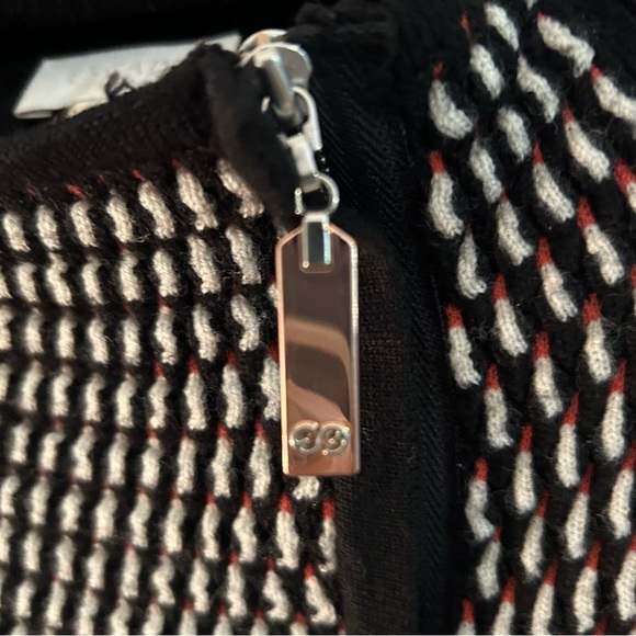 Escada Sport Off-Center Front Zip Cardigan. Size Large. - Picture 6 of 11